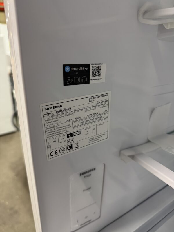 Samsung Kyl/frys RB38C600EWW/EF (snow white). - Bild 3