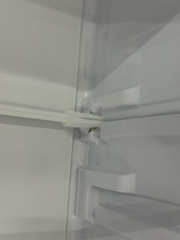 Samsung Kyl/frys RB38C600EWW/EF (snow white). - Bild 4
