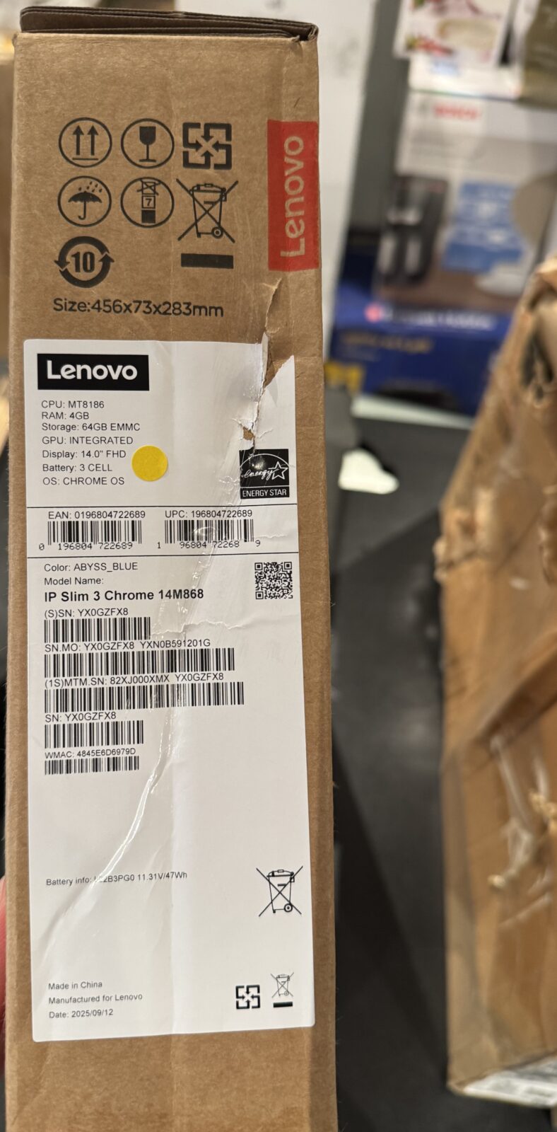 Lenovo Chromebook IdeaPad Slim 3 4GB/64GB 14" bärbar dator - Bild 2